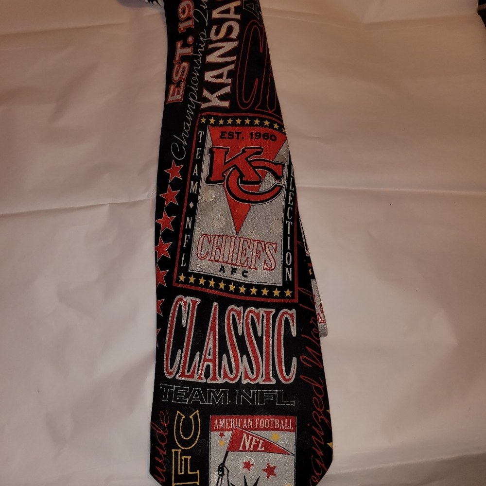 Vintage Kansas City Chiefs tie